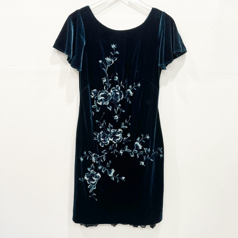 WHBM Embroidered Velvet Shift Dress Size XS River Teal Ice Cap Sleeve Evening